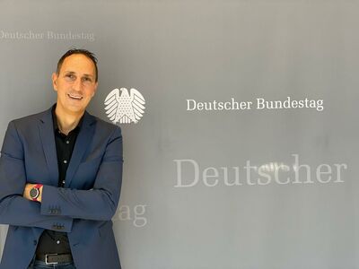 MdB Christoph Schmid